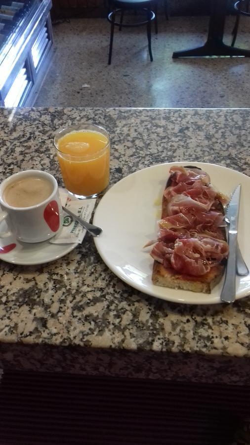 La Montana Hotel León Zewnętrze zdjęcie