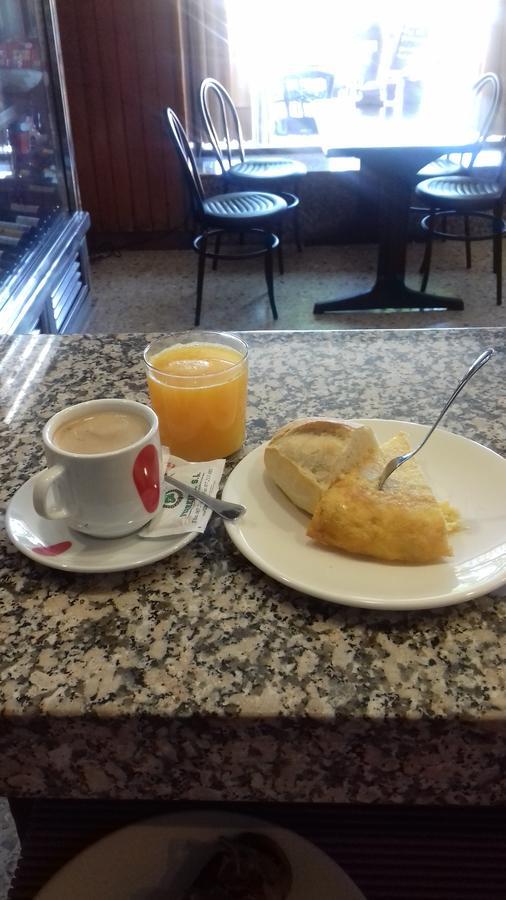 La Montana Hotel León Zewnętrze zdjęcie